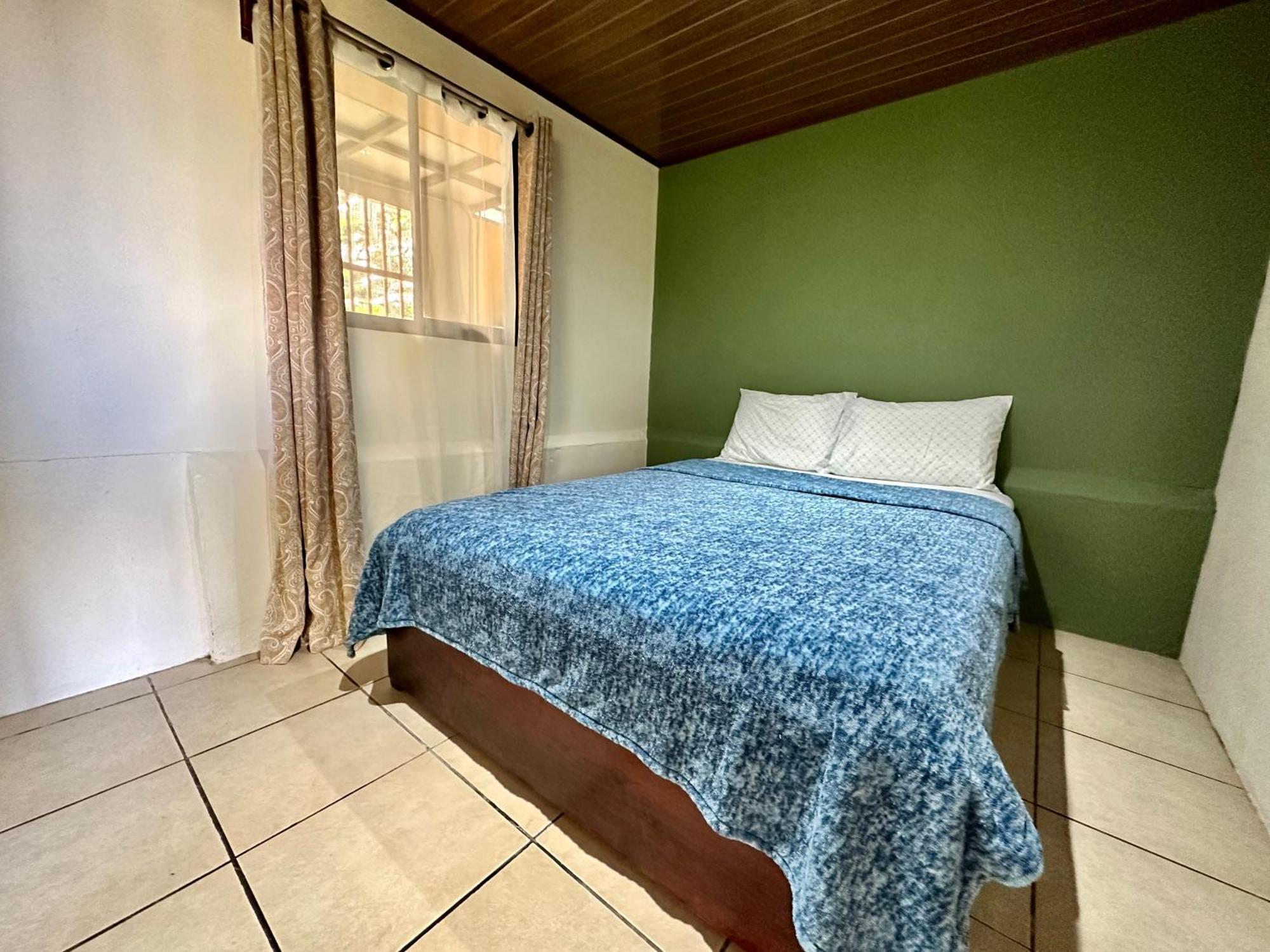 Almendros Eco-Villas La Fortuna Exterior photo