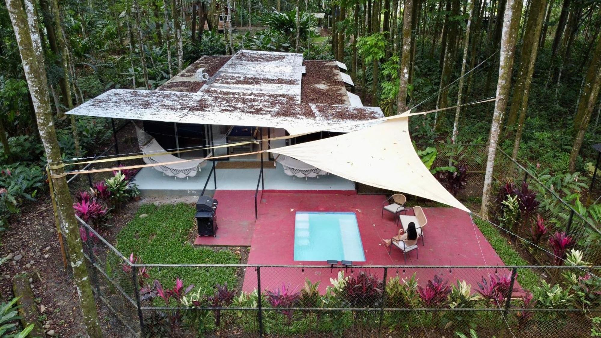 Almendros Eco-Villas La Fortuna Room photo